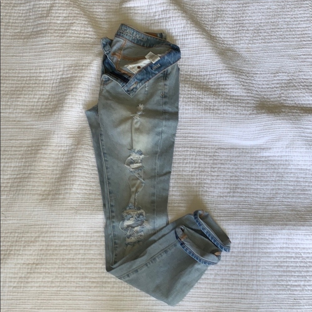 Low rise skinny jeans